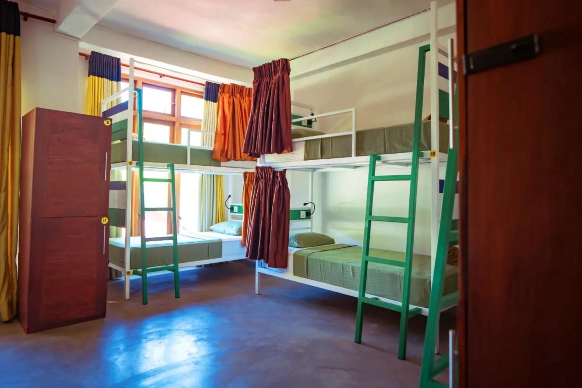 Downtown Hostels Ella Exterior photo